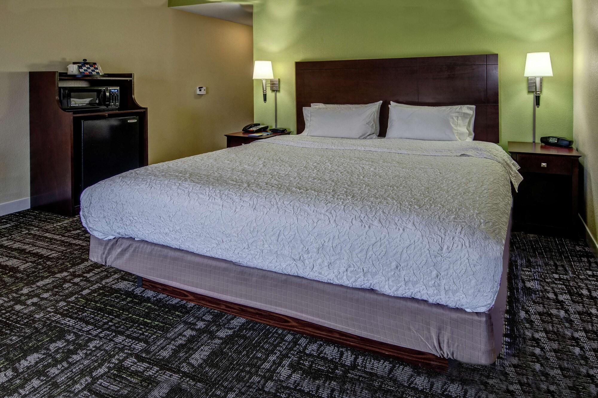 Hampton Inn Crossville Exterior foto